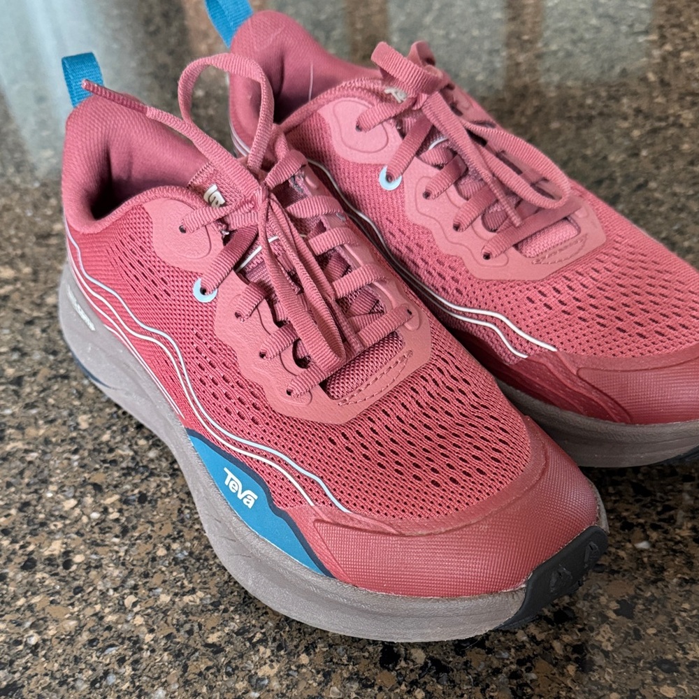 Teva Trailwinder 8, EXCELLENT